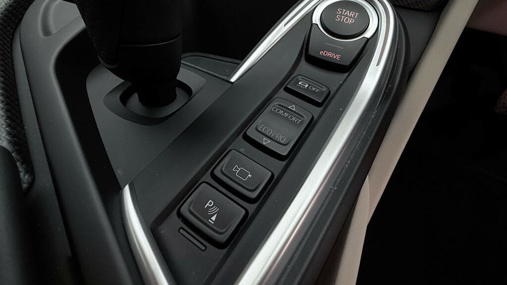 BMW i8 2dr Auto Silver #19
