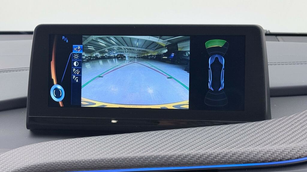 BMW i8 2dr Auto Silver #24