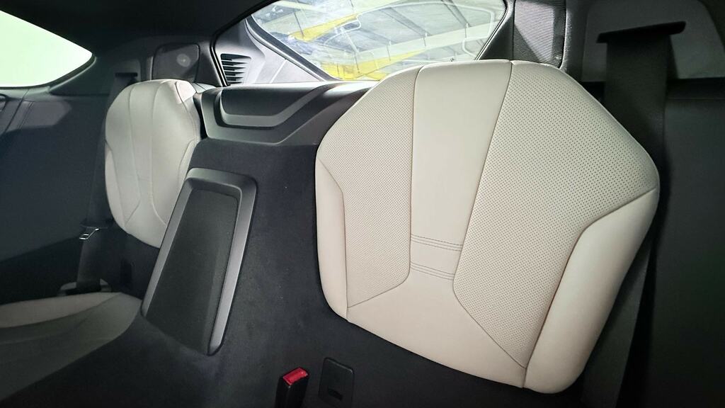 BMW i8 2dr Auto Silver #12