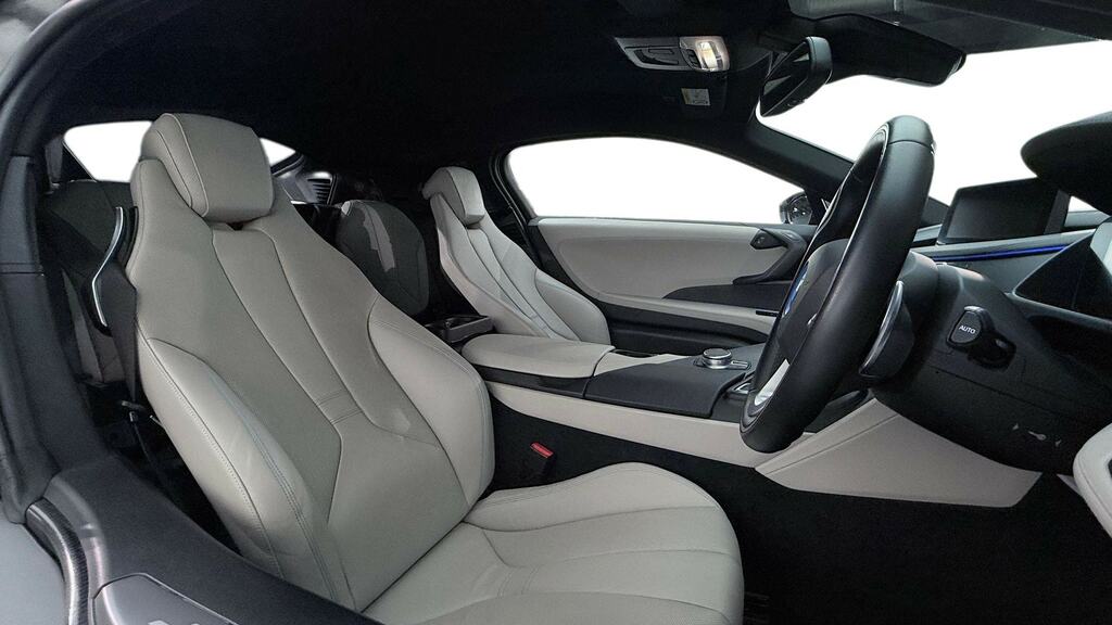 BMW i8 2dr Auto Silver #11