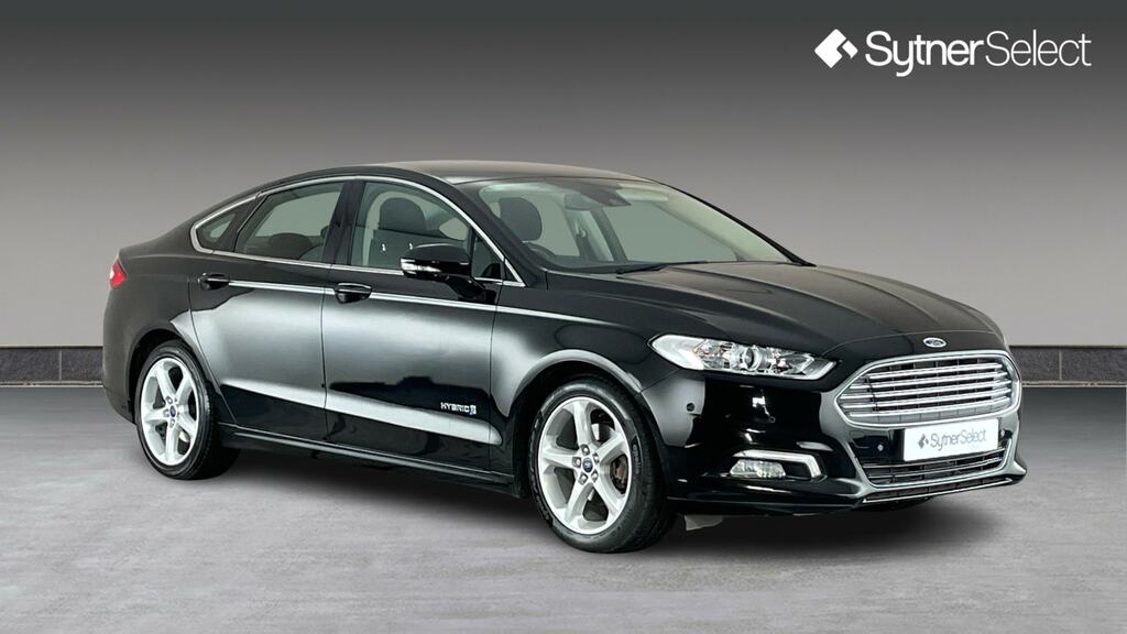 Ford Mondeo 2.0 Hybrid Titanium Black