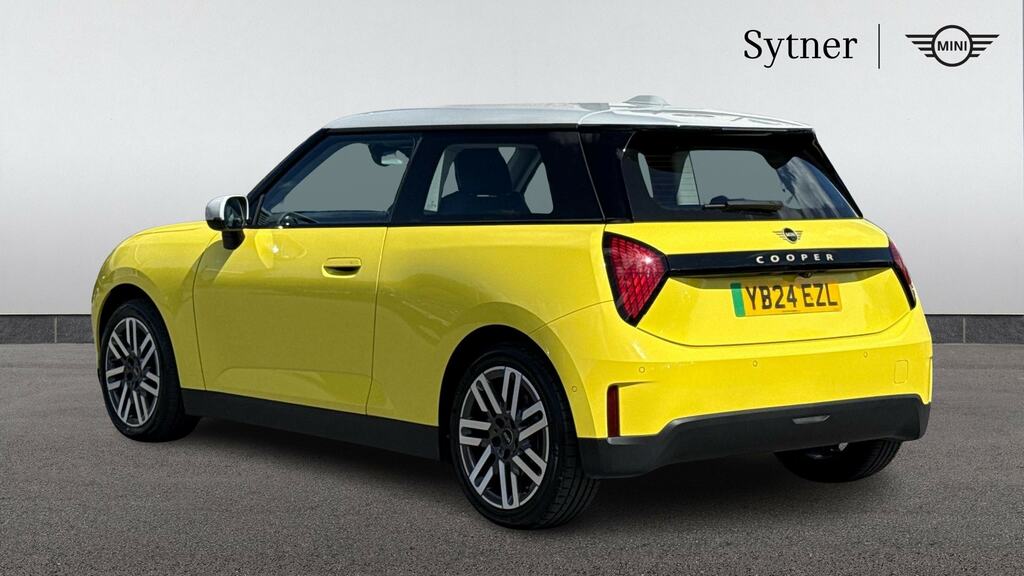 Mini Hatch 135Kw E Classic Level 1 41Kwh YB24EZL Yellow #2