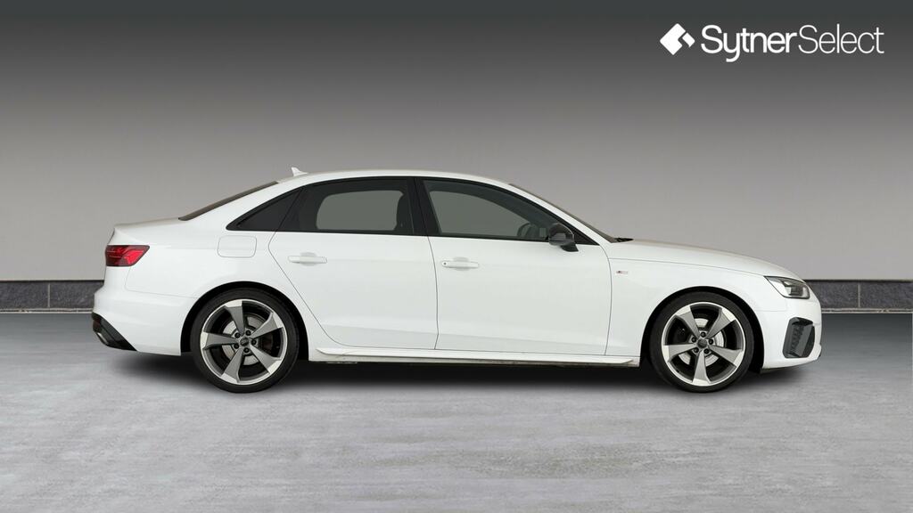 Audi A4 35 Tdi Black Edition S Tronic WM69GHX White #3