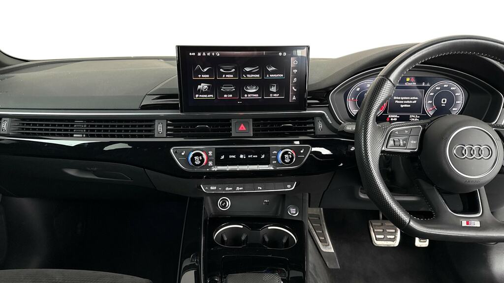 Audi A4 35 Tdi Black Edition S Tronic WM69GHX White #6