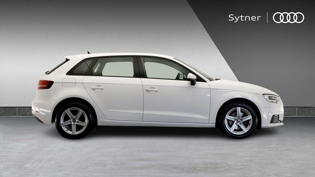 Audi A3 30 Tfsi 116 Se Technik NJ69BHW White #4