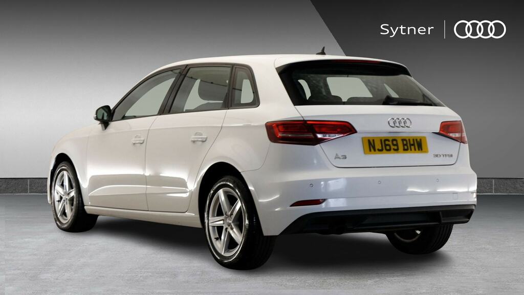 Audi A3 30 Tfsi 116 Se Technik NJ69BHW White #3