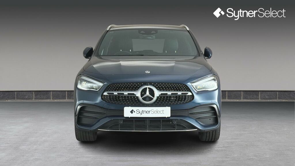 Mercedes-Benz GLA Class Gla 220D 4Matic Amg Line Premium Plus Blue #4