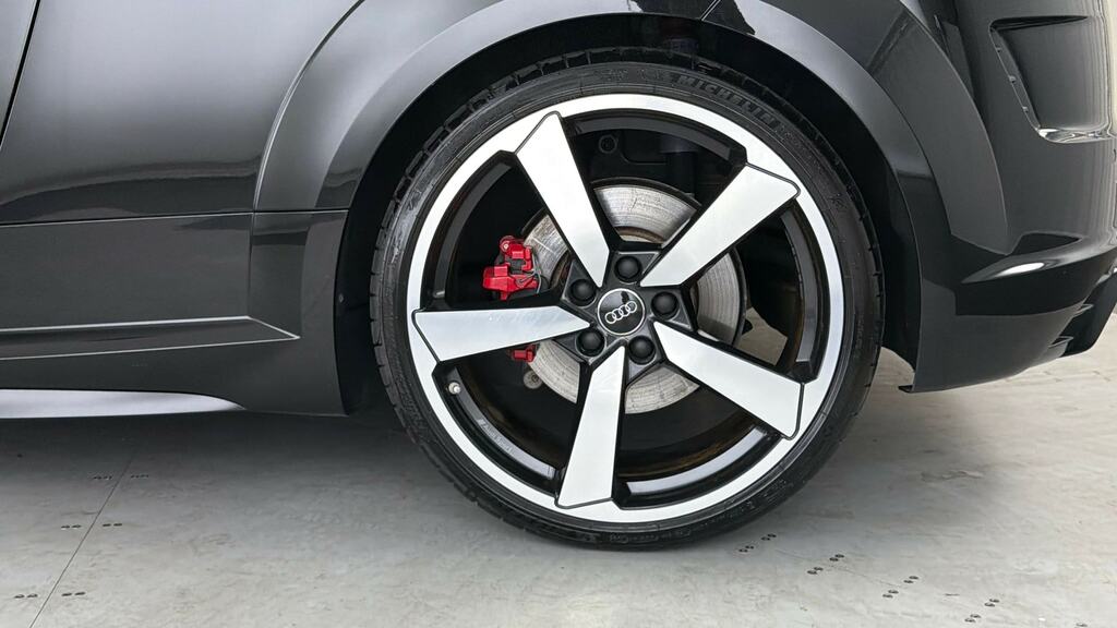 Audi TT RS Tt Rs Tfsi Quattro Vorsprung S Tronic Black #5