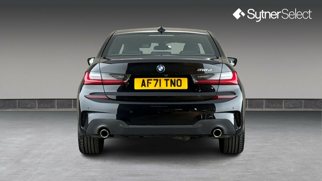 BMW 3 Series 318D M Sport Black #5