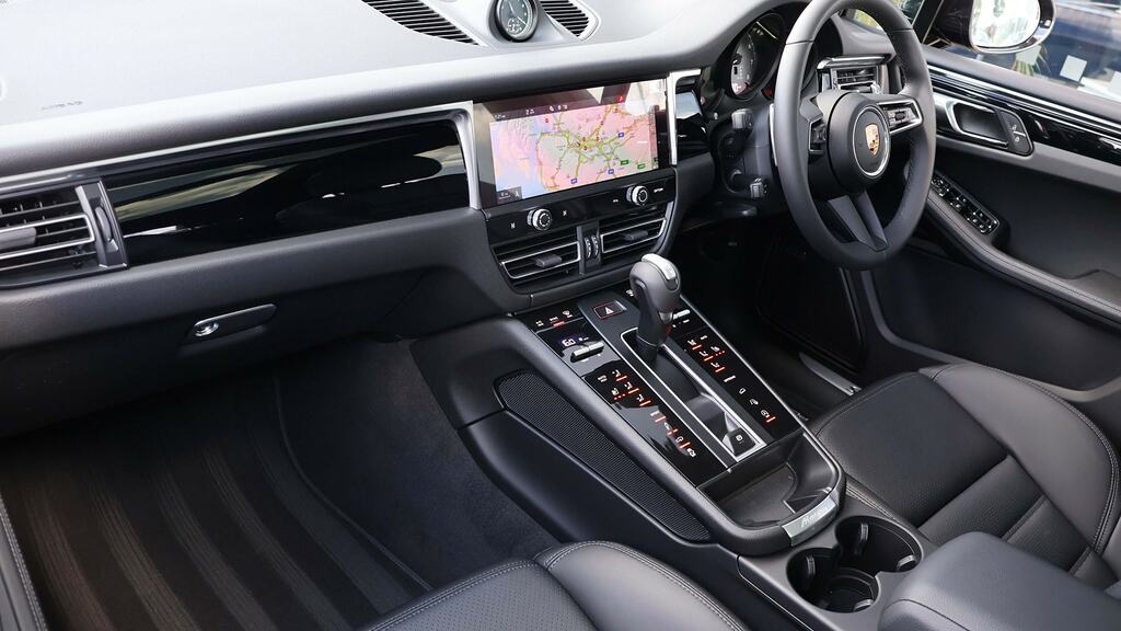 Porsche Macan S Pdk Black #3