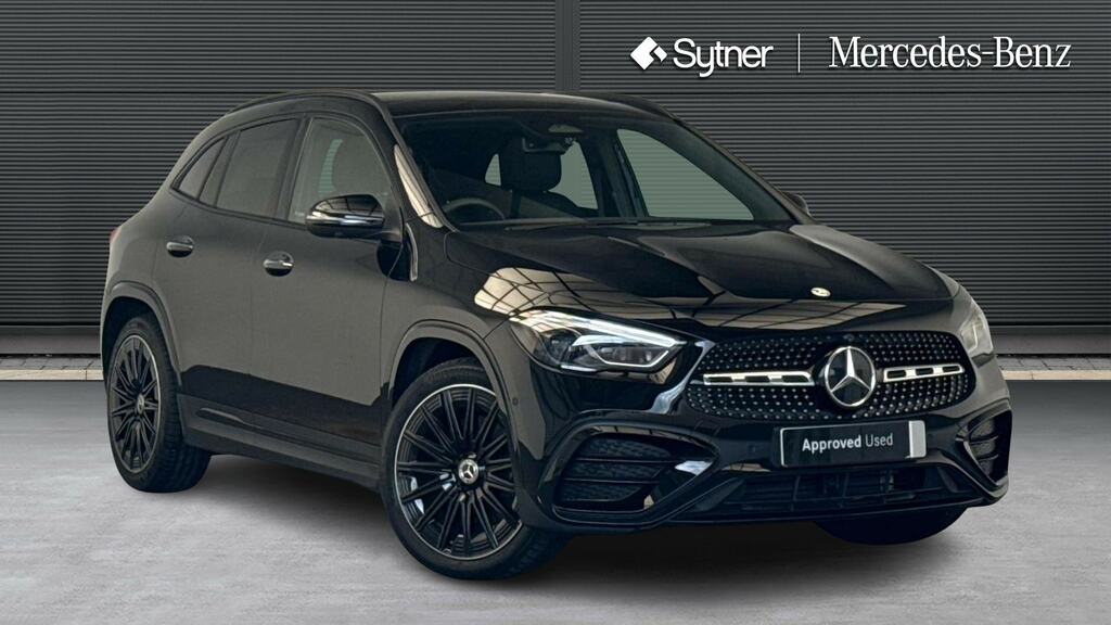 Mercedes-Benz GLA Class Gla 220D 4Matic Amg Line Premium Plus Black