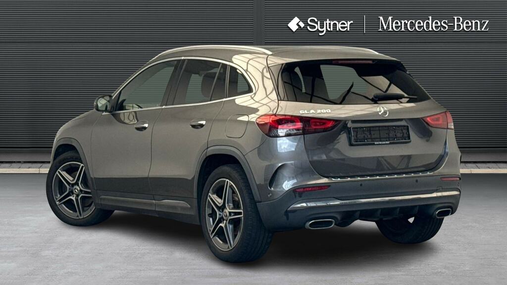 Mercedes-Benz GLA Class Gla 200 Amg Line Premium Plus LM70JVJ Grey #2