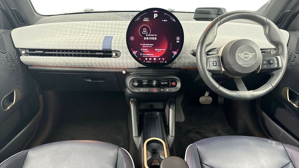 Mini Hatch 160Kw Se Exclusive 54Kwh HK24XHU Black #4