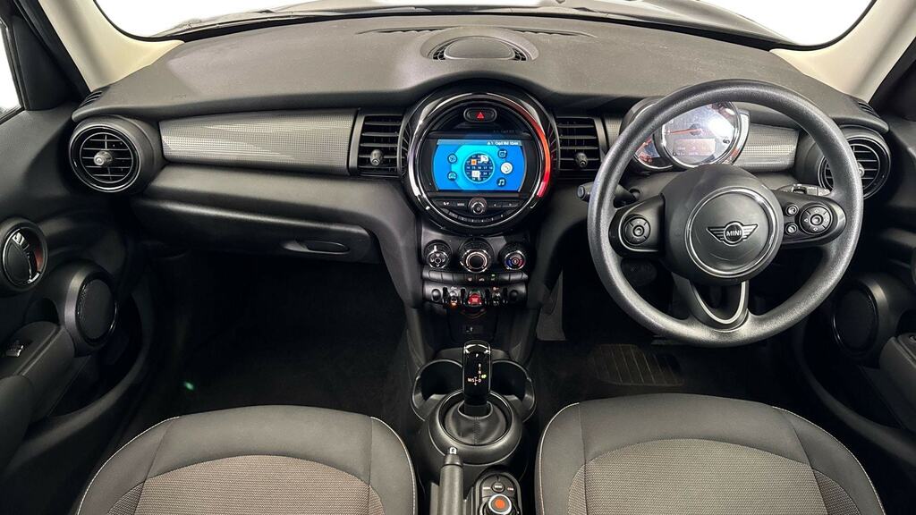 Mini Hatch 1.5 Cooper Classic II BD70USJ Black #4