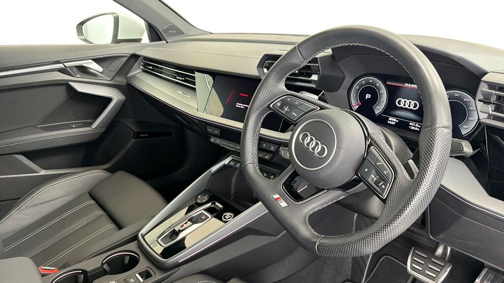 Audi A3 35 Tfsi S Line S Tronic EK74LFH White #5