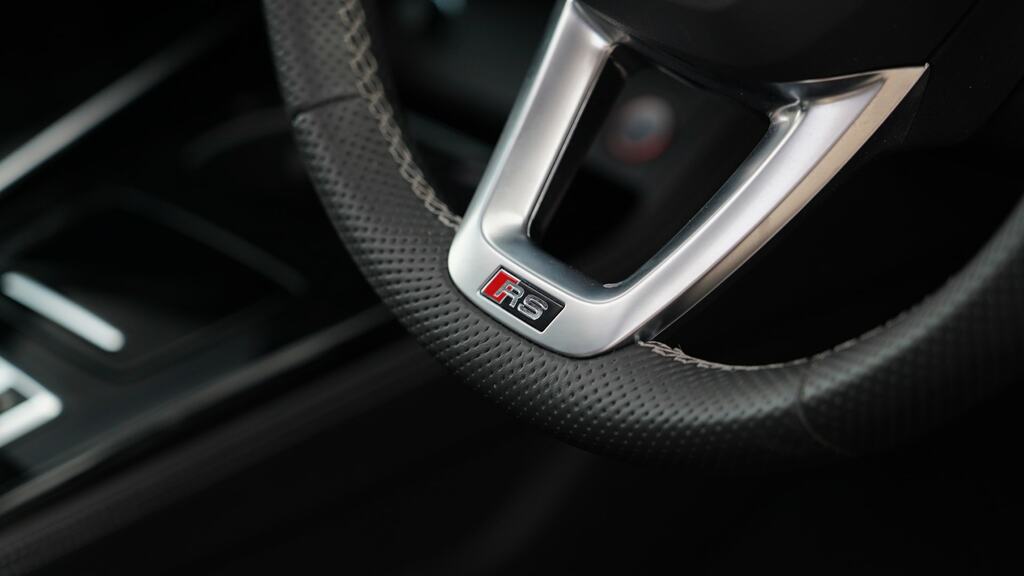 Audi RS5 Carbon Black Black #21