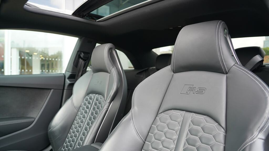 Audi RS5 Carbon Black Black #14