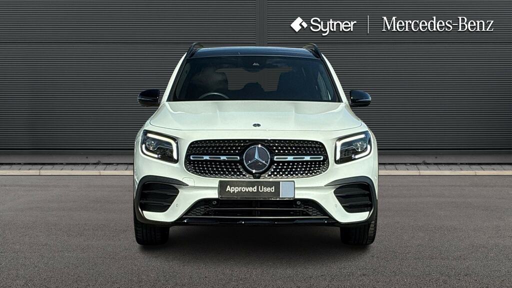 Mercedes-Benz GLB Class Glb 200D Amg Line Premium Night Ed 8G-tronic White #6
