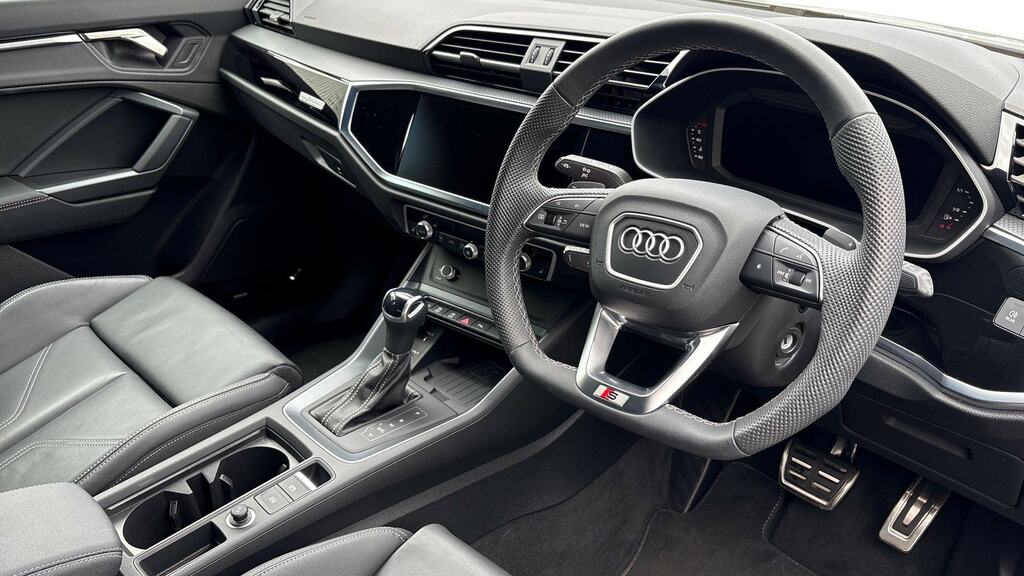 Audi Q3 35 Tfsi Black Edition S Tronic Tech Pack MW74HGN Silver #6