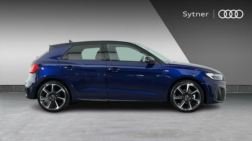 Audi A1 35 Tfsi Black Edition S Tronic KS75WPE Blue #4