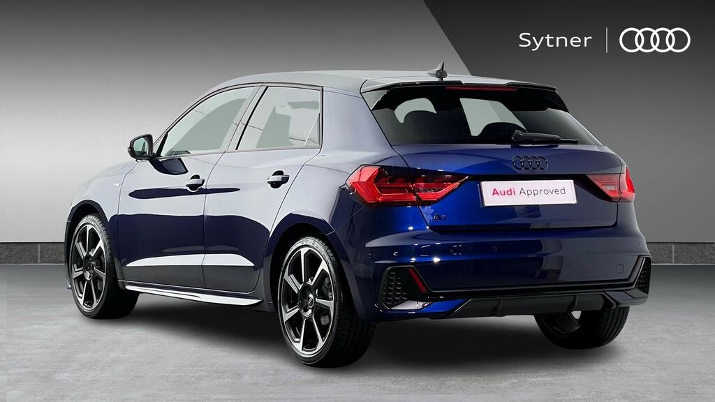 Audi A1 35 Tfsi Black Edition S Tronic KS75WPE Blue #3