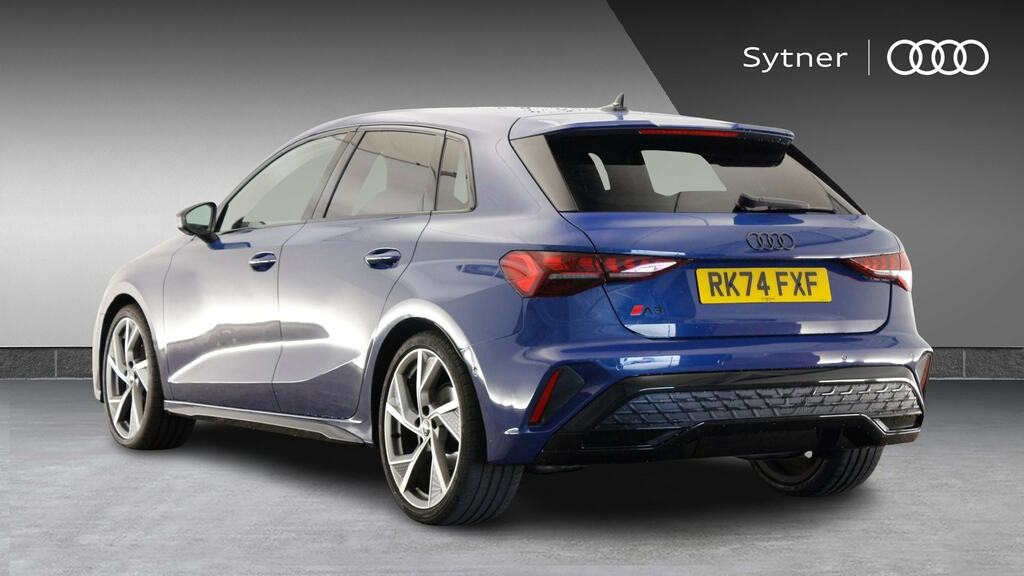 Audi A3 35 Tdi Black Edition S Tronic RK74FXF Blue #3