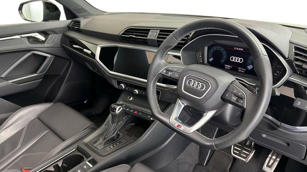 Audi Q3 35 Tfsi Black Edition S Tronic Tech Pro LM24NDN Blue #6