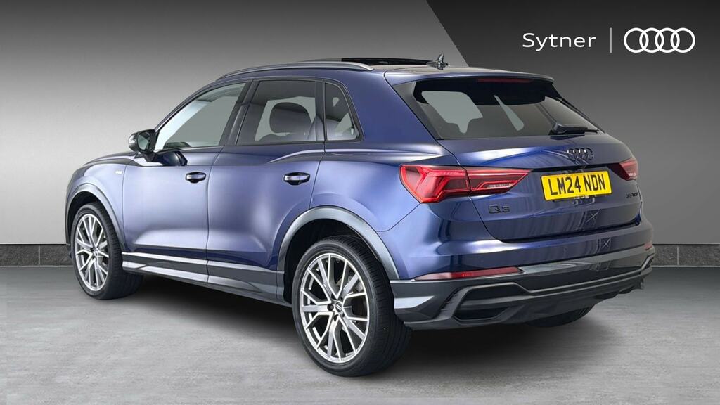 Audi Q3 35 Tfsi Black Edition S Tronic Tech Pro LM24NDN Blue #3