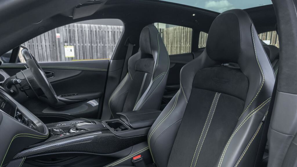 Aston Martin DBX Hatchback Green #19