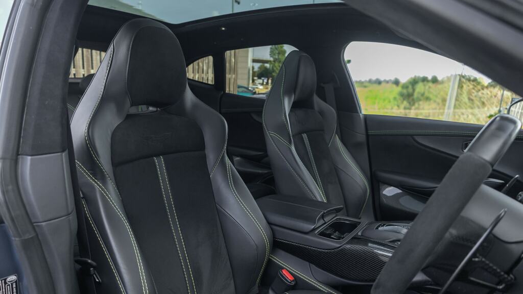 Aston Martin DBX Hatchback Green #18