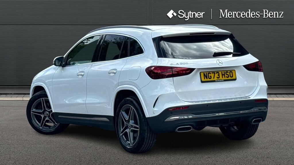 Mercedes-Benz GLA Class Gla 200 Amg Line Executive NG73HSO White #2