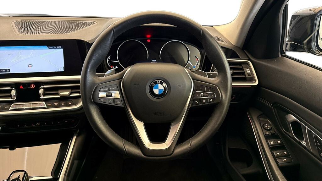 BMW 3 Series 320I Sport Step CJ19LWD Black #5