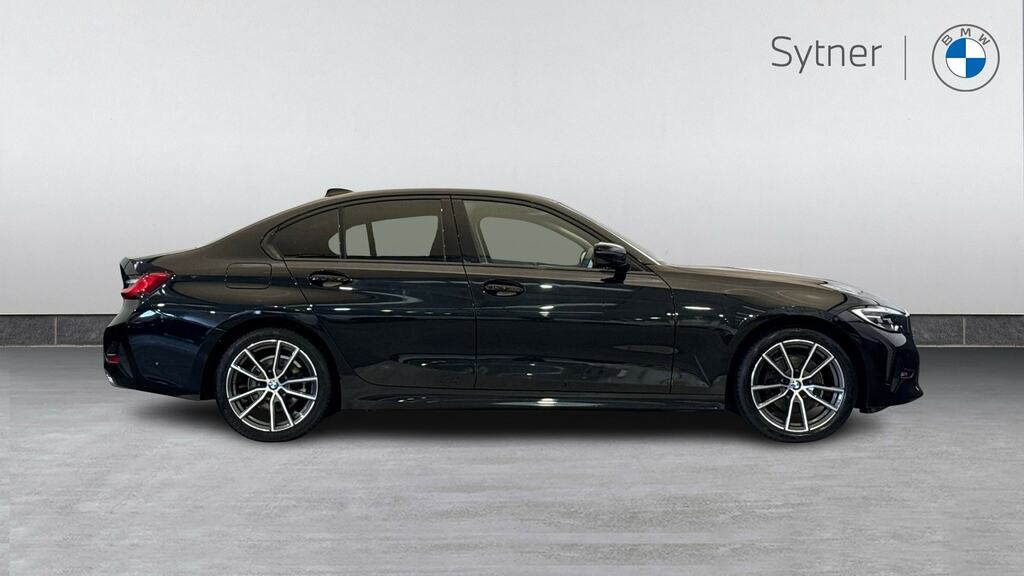 BMW 3 Series 320I Sport Step CJ19LWD Black #3