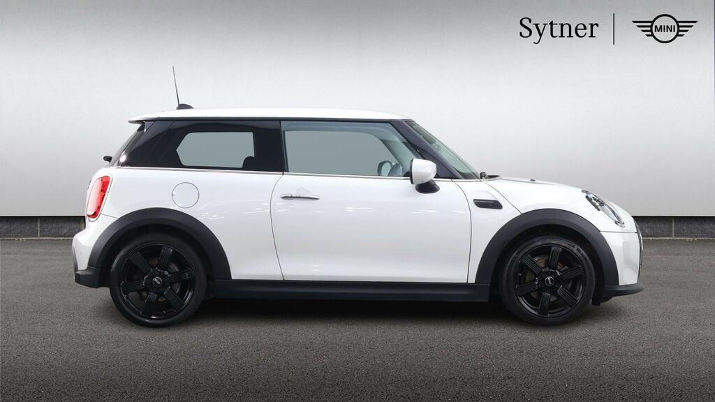 Mini Hatch 1.5 Cooper Classic FG24EVJ White #3