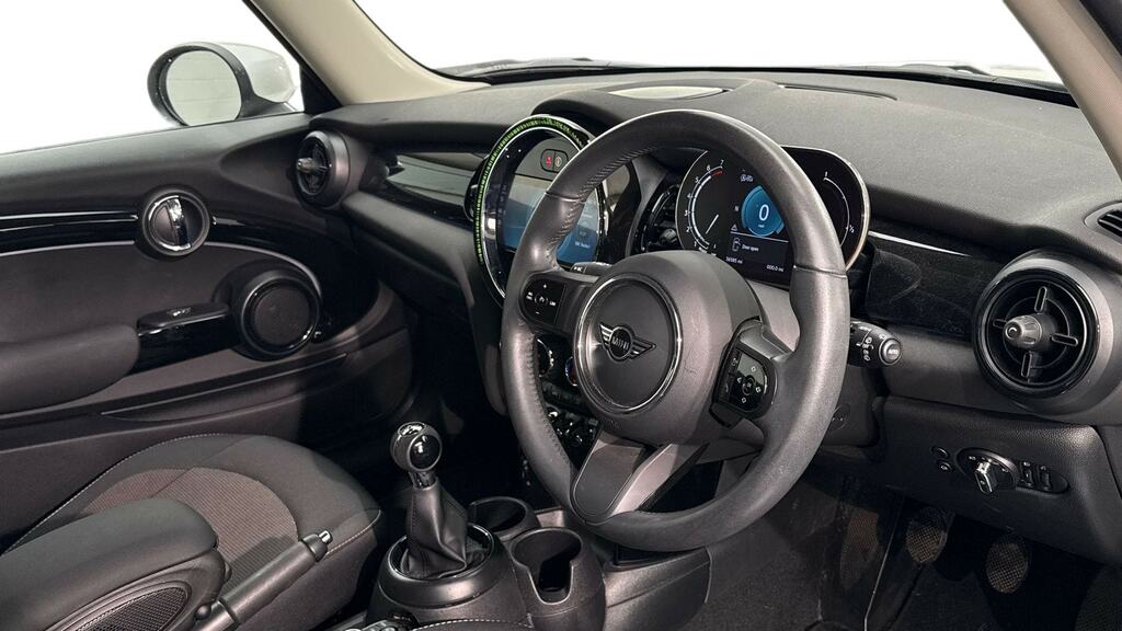 Mini Hatch 1.5 Cooper Classic FG24EVJ White #6