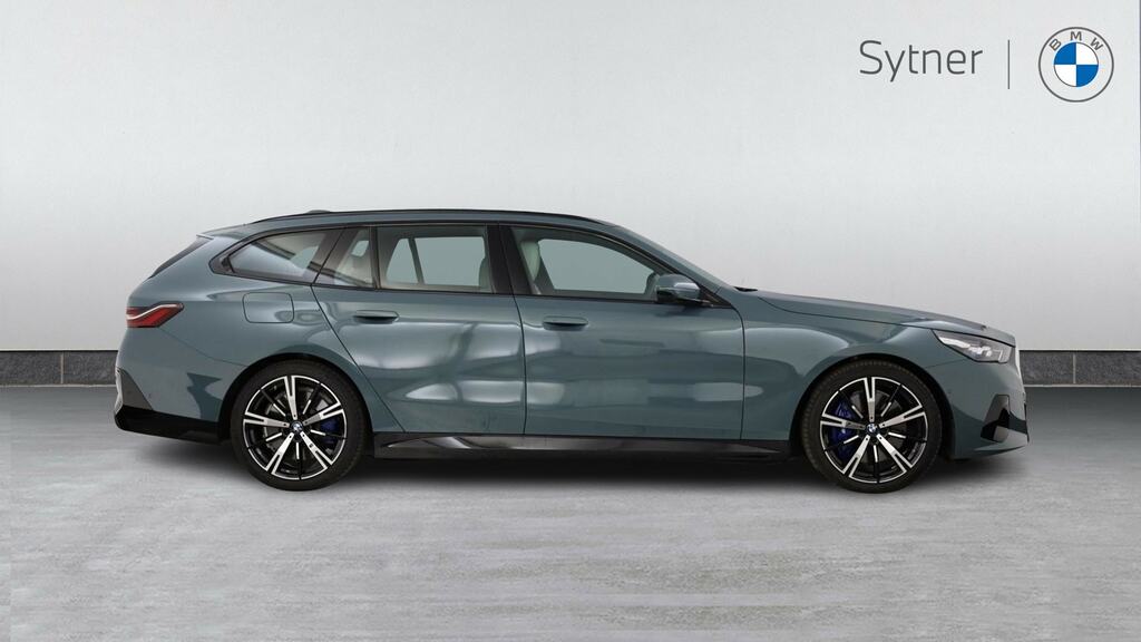 BMW 5 Series 550E Xdrive M Sport Tech Plus YB75UVJ Green #3