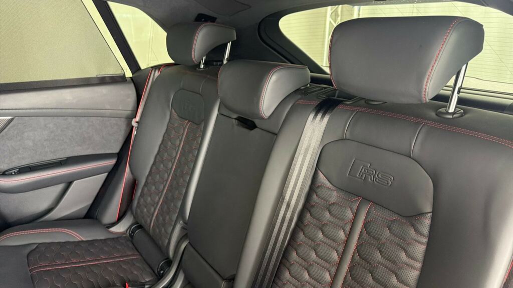Audi RSQ8 4L Performance Carbon Black Black #16