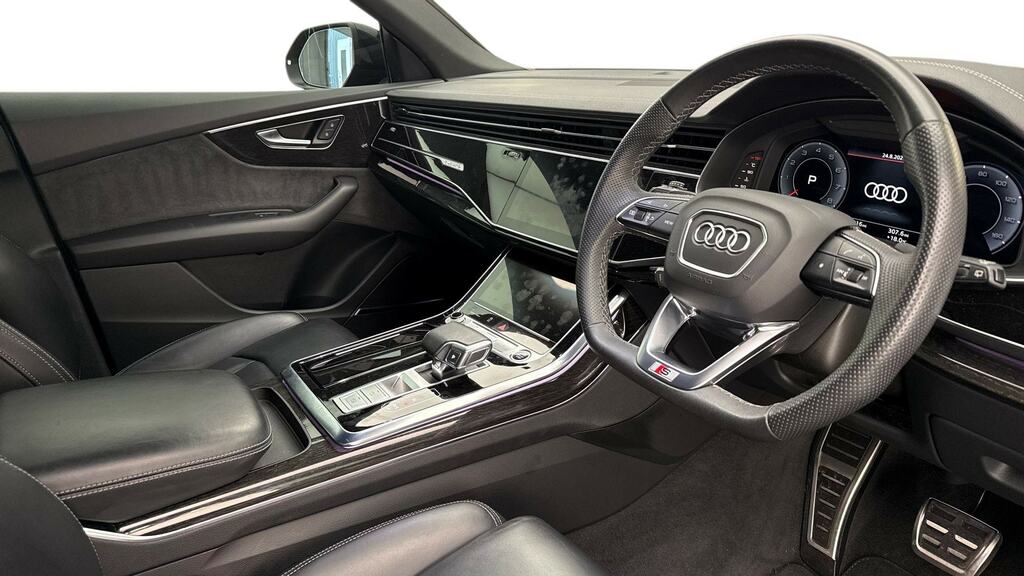 Audi Q8 55 Tfsi Quattro Black Ed Tiptronic Tech Pro Black #6
