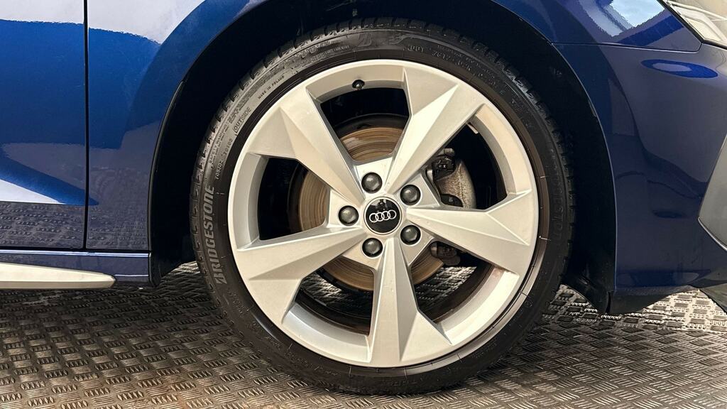 Audi A3 35 Tfsi S Line FD23KTF Blue #6