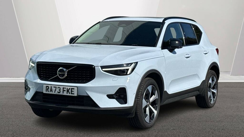 Volvo XC40 2.0 B3p Ultimate Dark RA73FKE Blue #6