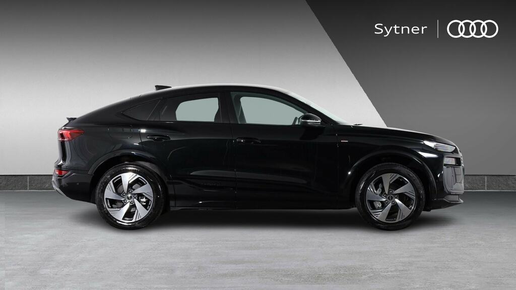 Audi Q6 E-Tron 225Kw Performance 100Kwh S Line Sv Black #4