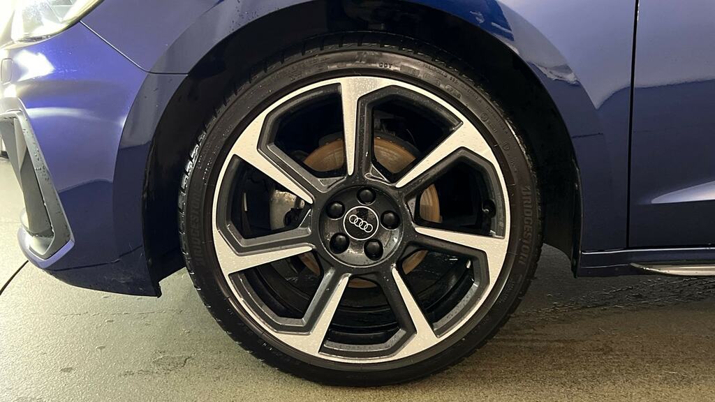 Audi A1 35 Tfsi Black Edition S Tronic Tech Pack KN75XGD Blue #5