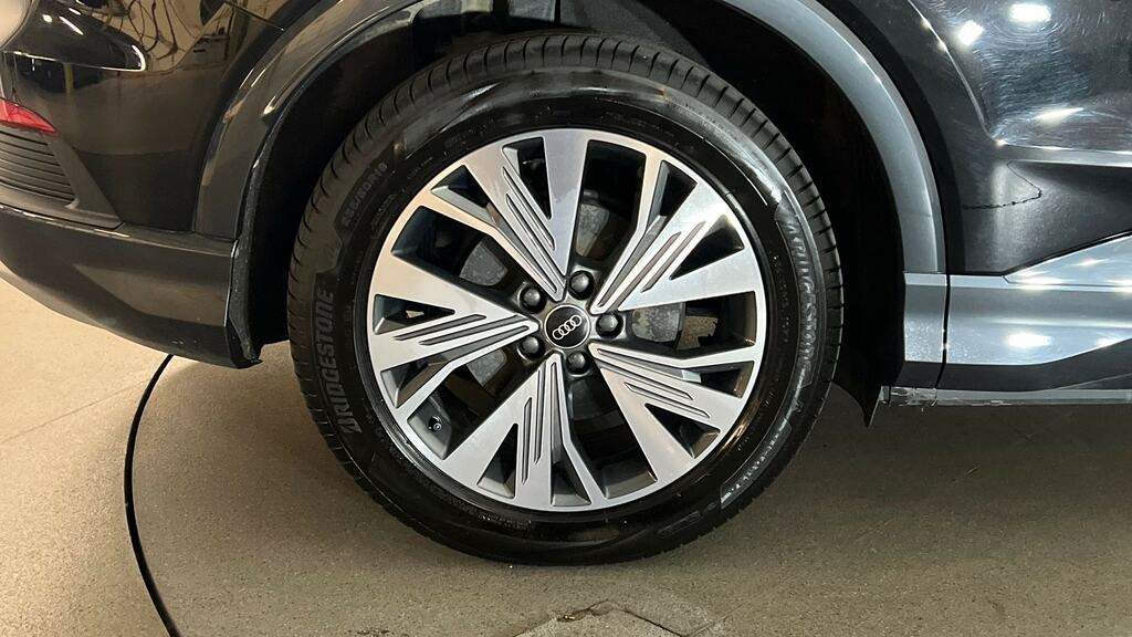 Audi Q4 E Tron 125Kw 35 55Kwh Sport Tech Pack MD22RVC Black #5