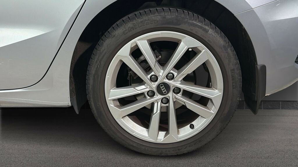 Audi A3 30 Tfsi Sport S Tronic Silver #5