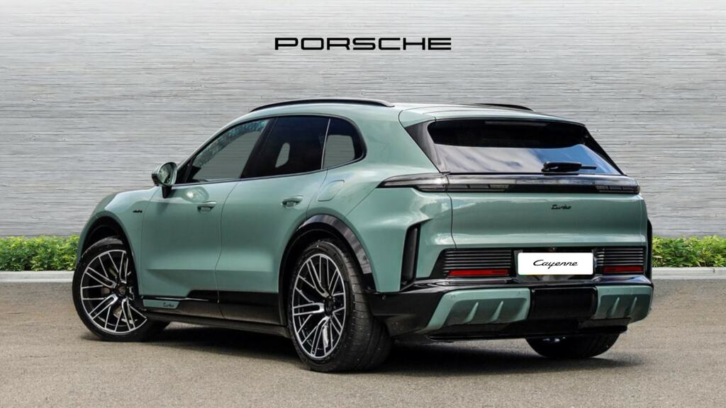 Porsche Cayenne 850Kw Turbo 113Kwh Green #2