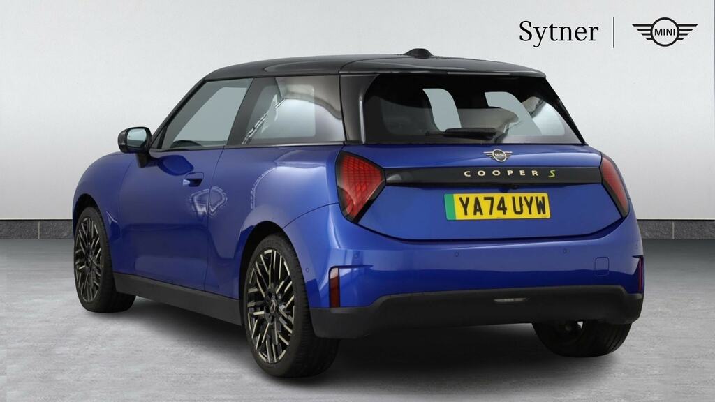Mini Hatch 160Kw Se Exclusive 54Kwh YA74UYW Blue #2