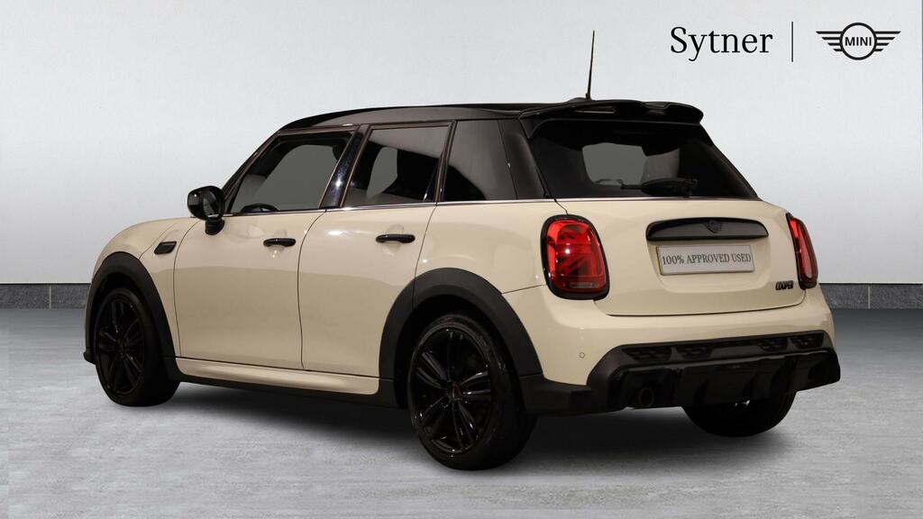 Mini Hatch 1.5 Cooper Sport Comfortnav Pack YC71NVV Silver #2