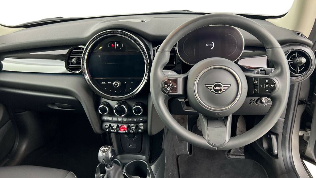 Mini Hatch 1.5 Cooper Classic Premium BX73WDA Silver #4