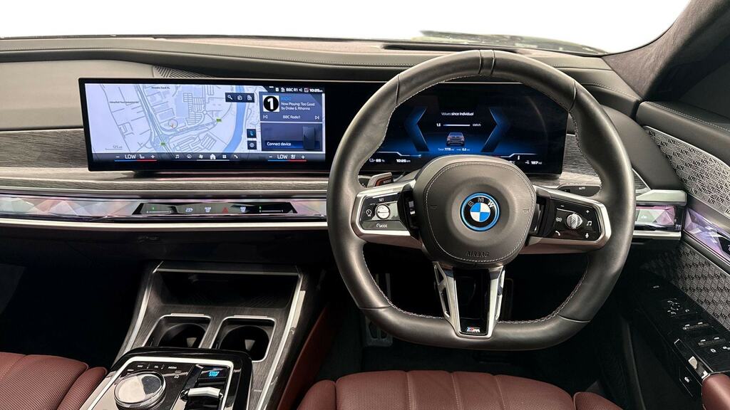 BMW i7 485Kw M70 Xdrive 105.7Kwh Ultimate Pack Grey #5