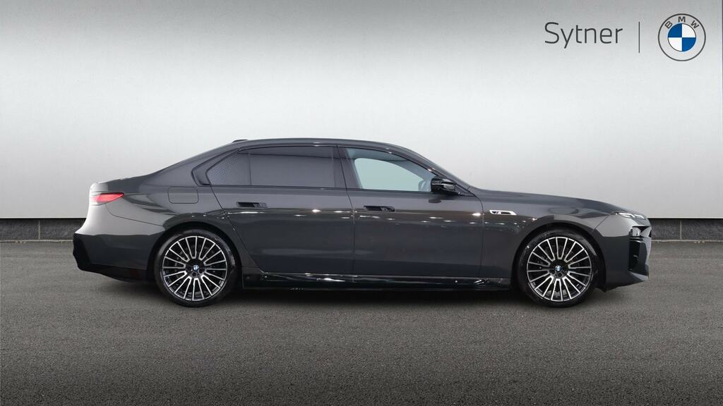 BMW i7 485Kw M70 Xdrive 105.7Kwh Ultimate Pack Grey #3